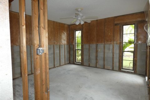 Casa en venta en Hudson, Florida, 2 dormitorios, 143.53 m2 № 1513063 - foto 11