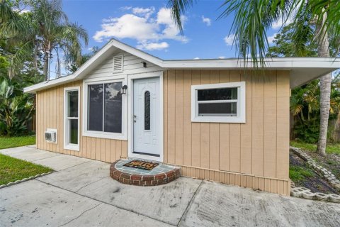Propiedad comercial en venta en Clearwater, Florida, 78.78 m2 № 1852805 - foto 3