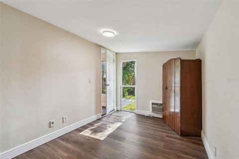 Propiedad comercial en venta en Clearwater, Florida, 78.78 m2 № 1852805 - foto 16