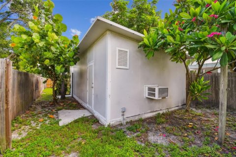 Commercial property in Clearwater, Florida 78.78 sq.m. № 1852805 - photo 25