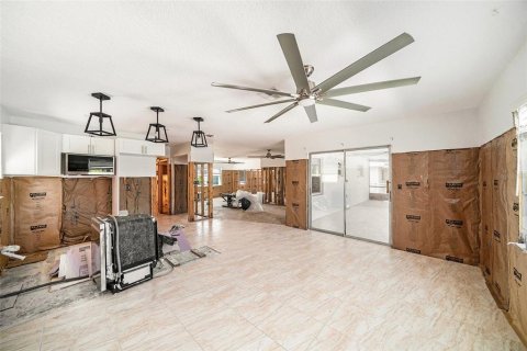 Купить виллу или дом в Гудзон, Флорида 5 комнат, 114.46м2, № 1858054 - фото 9