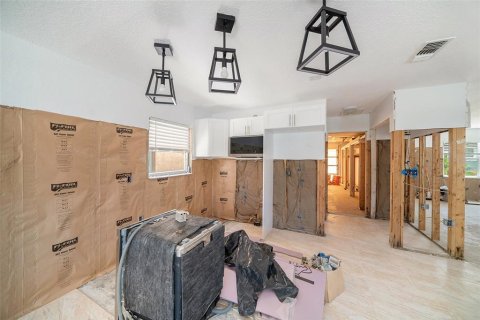 Купить виллу или дом в Гудзон, Флорида 5 комнат, 114.46м2, № 1858054 - фото 18