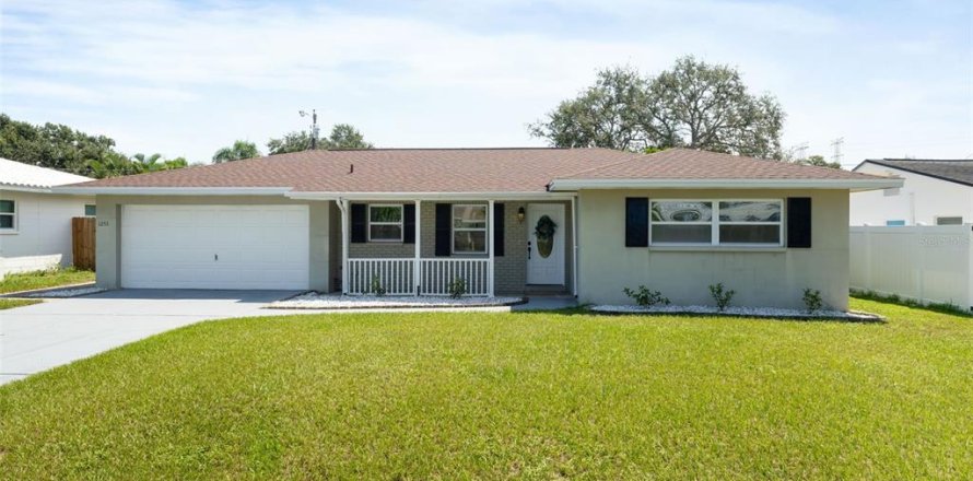 Casa en Clearwater, Florida 3 dormitorios, 136.47 m2 № 1919896