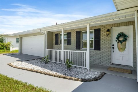 Casa en venta en Clearwater, Florida, 3 dormitorios, 136.47 m2 № 1919896 - foto 2