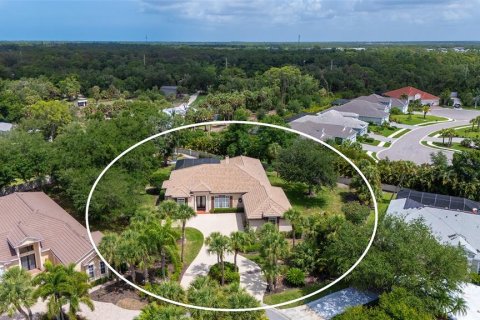 Villa ou maison à vendre à Englewood, Floride: 3 chambres, 313.45 m2 № 2195910 - photo 3