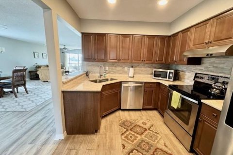 Copropriété à louer à Sarasota, Floride: 2 chambres, 112.6 m2 № 2228193 - photo 25