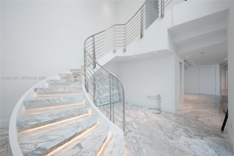 Купить кондоминиум в Майами-Бич, Флорида 3 спальни, 264.77м2, № 2054985 - фото 16