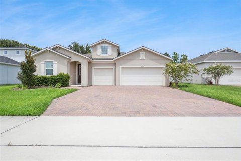 Villa ou maison à vendre à Apopka, Floride: 3 chambres, 214.79 m2 № 2356311 - photo 4