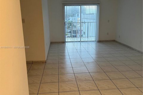 Купить кондоминиум в Майами-Бич, Флорида 1 спальня, 81.29м2, № 2004114 - фото 29