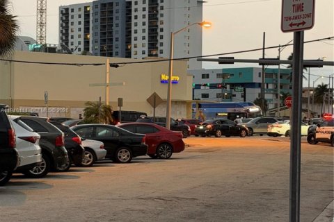 Купить кондоминиум в Майами-Бич, Флорида 1 спальня, 81.29м2, № 2004114 - фото 5