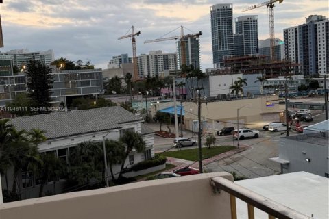 Купить кондоминиум в Майами-Бич, Флорида 1 спальня, 81.29м2, № 2004114 - фото 23