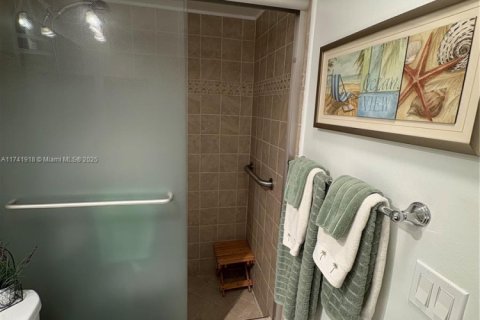Condo in Deerfield Beach, Florida, 2 bedrooms  № 1861488 - photo 27