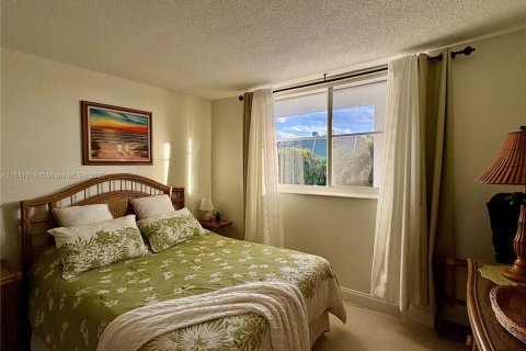 Condo in Deerfield Beach, Florida, 2 bedrooms  № 1861488 - photo 8