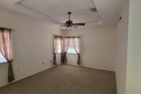 Villa ou maison à vendre à Homestead, Floride: 4 chambres, 185.9 m2 № 1941864 - photo 8