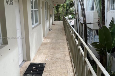 Copropriété à vendre à Miami Beach, Floride: 47.84 m2 № 2080336 - photo 24
