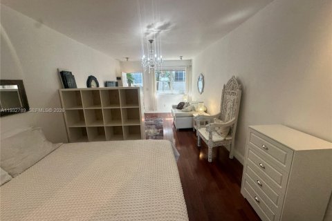Copropriété à vendre à Miami Beach, Floride: 47.84 m2 № 2080336 - photo 7