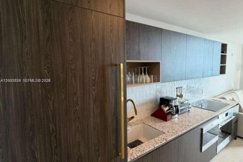 Снять в аренду кондоминиум в Майами, Флорида 1 спальня, 50.17м2, № 2146496 - фото 6