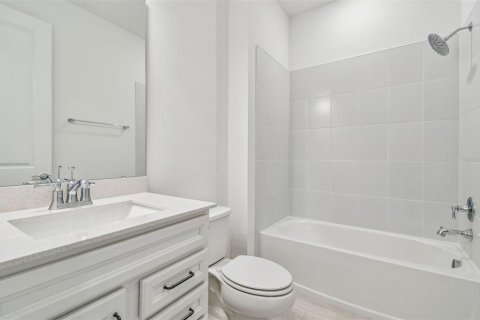 Купить виллу или дом в Ривервью, Флорида 5 комнат, 179.86м2, № 1400646 - фото 15