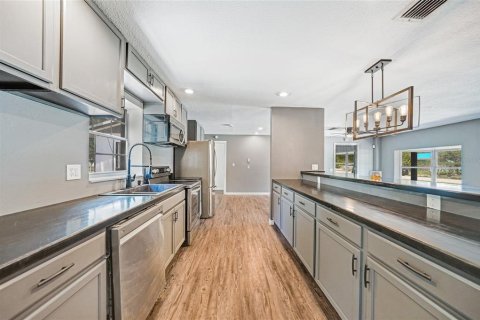 Villa ou maison à vendre à Arcadia, Floride: 4 chambres, 183.2 m2 № 1886998 - photo 11