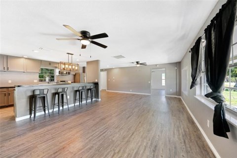 Villa ou maison à vendre à Arcadia, Floride: 4 chambres, 183.2 m2 № 1886998 - photo 6