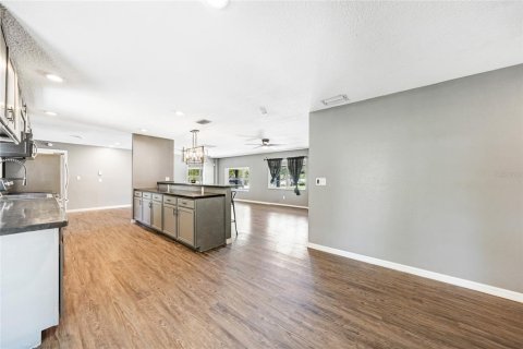 Villa ou maison à vendre à Arcadia, Floride: 4 chambres, 183.2 m2 № 1886998 - photo 13