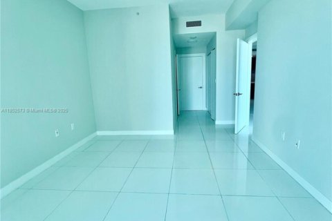 Copropriété à louer à Miami, Floride: 1 chambre, 95.78 m2 № 1877540 - photo 10