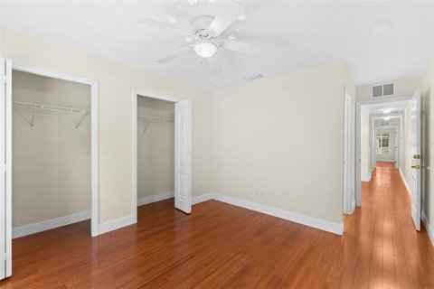 Townhouse in Bradenton, Florida 2 bedrooms, 132.76 sq.m. № 2102444 - photo 16