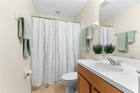 Townhouse in Bradenton, Florida 2 bedrooms, 132.76 sq.m. № 2102444 - photo 19