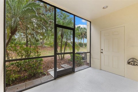 Townhouse in Bradenton, Florida 2 bedrooms, 132.76 sq.m. № 2102444 - photo 27