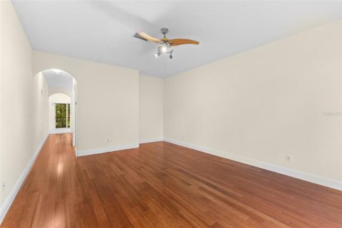 Townhouse in Bradenton, Florida 2 bedrooms, 132.76 sq.m. № 2102444 - photo 4