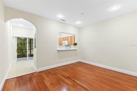 Townhouse in Bradenton, Florida 2 bedrooms, 132.76 sq.m. № 2102444 - photo 8
