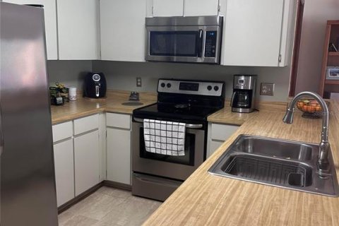 House in Orlando, Florida 2 bedrooms, 89 sq.m. № 1876683 - photo 8