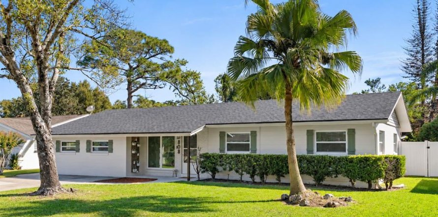 Villa ou maison à Winter Park, Floride 3 chambres, 135.64 m2 № 2428967
