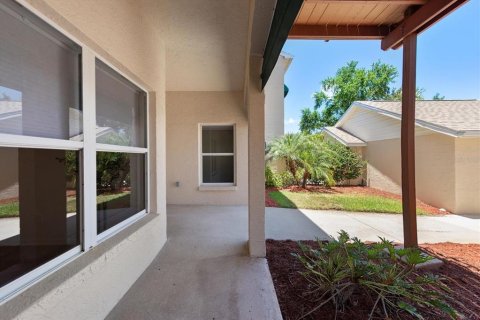 Condo in Seminole, Florida, 2 bedrooms № 2096183 - photo 6
