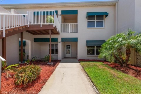 Condo in Seminole, Florida, 2 bedrooms № 2096183 - photo 3