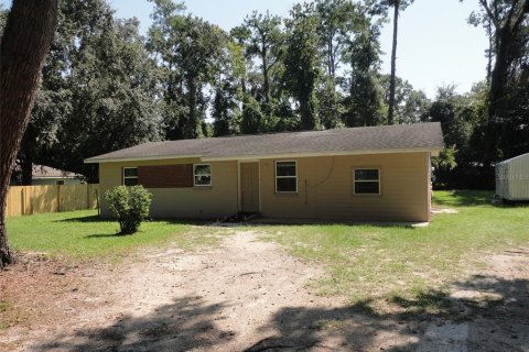 Casa en alquiler en Gainesville, Florida, 4 dormitorios, 115.94 m2 № 1906069 - foto 1
