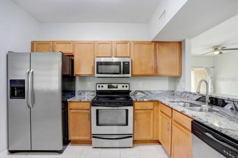 Condominio en alquiler en Riverview, Florida, 3 dormitorios, 106.93 m2 № 1520562 - foto 4