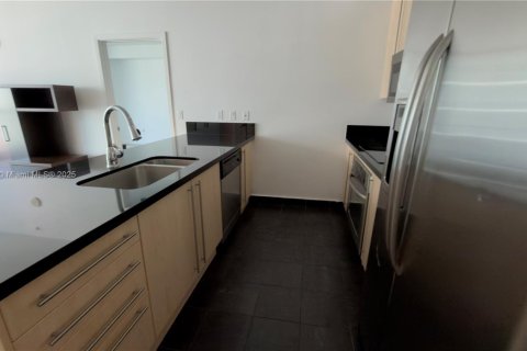 Купить кондоминиум в Майами, Флорида 2 спальни, 102.38м2, № 1955364 - фото 25