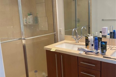 Купить кондоминиум в Майами, Флорида 2 спальни, 102.38м2, № 1955364 - фото 9