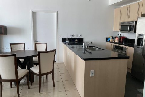 Купить кондоминиум в Майами, Флорида 2 спальни, 102.38м2, № 1955364 - фото 8