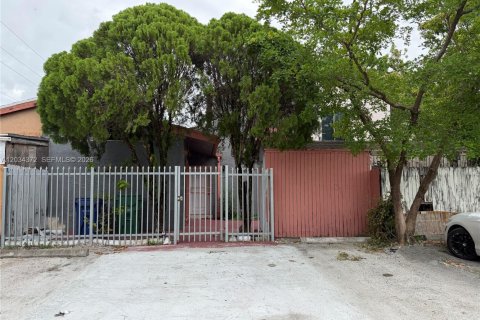 Townhouse in Miami Gardens, Florida 4 bedrooms, 136.57 sq.m. № 2087257