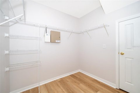 Купить виллу или дом в Киссимми, Флорида 7 комнат, 215.25м2, № 2148685 - фото 19