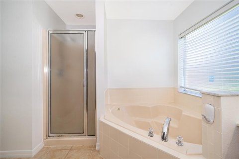 Купить виллу или дом в Киссимми, Флорида 7 комнат, 215.25м2, № 2148685 - фото 18