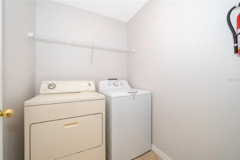 Купить виллу или дом в Киссимми, Флорида 7 комнат, 215.25м2, № 2148685 - фото 26