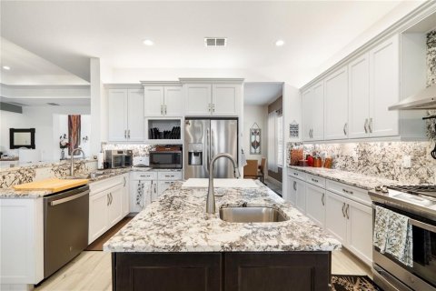 Villa ou maison à vendre à Wimauma, Floride: 3 chambres, 286.42 m2 № 2208682 - photo 15