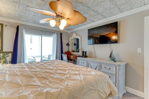 Condo in Bradenton, Florida, 2 bedrooms  № 2198699 - photo 14