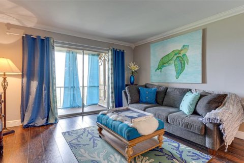 Condo in Bradenton, Florida, 2 bedrooms  № 2198699 - photo 9