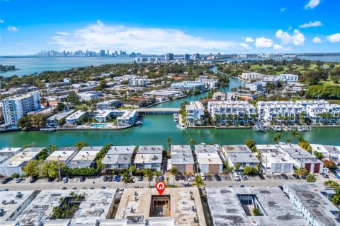 Copropriété à vendre à Miami Beach, Floride: 2 chambres, 96.62 m2 № 2047454 - photo 20
