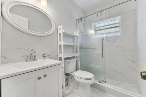 Copropriété à vendre à Miami Beach, Floride: 2 chambres, 96.62 m2 № 2047454 - photo 8