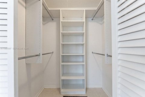 Copropriété à vendre à Miami Beach, Floride: 2 chambres, 96.62 m2 № 2047454 - photo 16